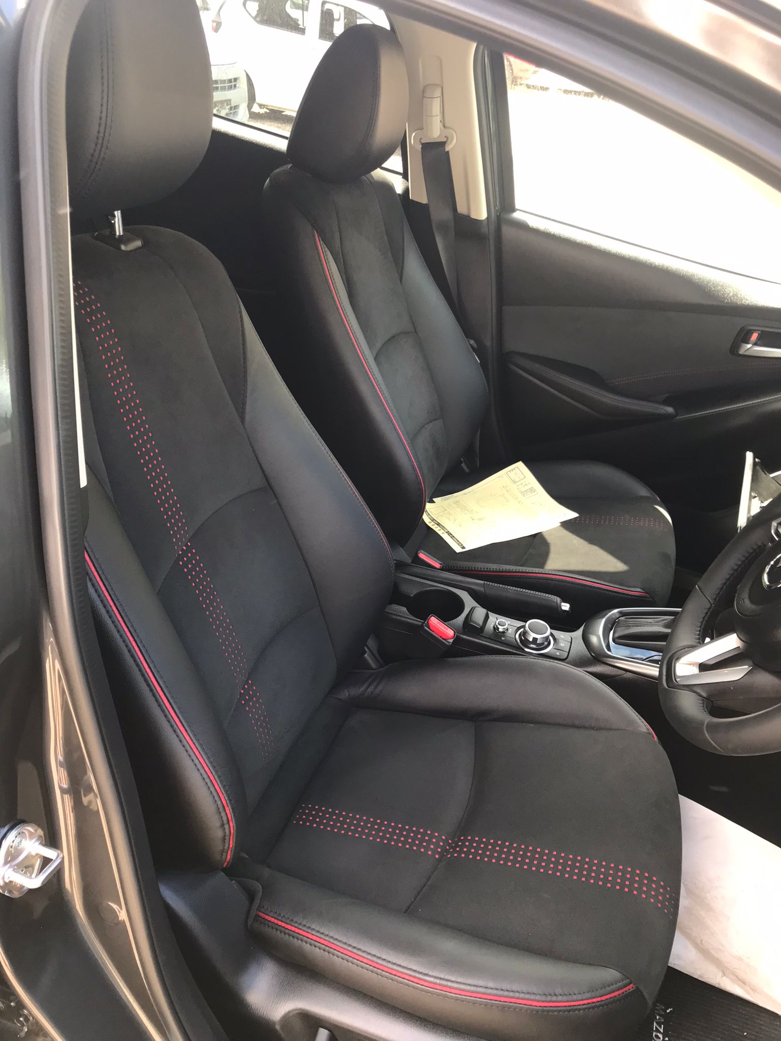 MAZDA MAZDA2 2024